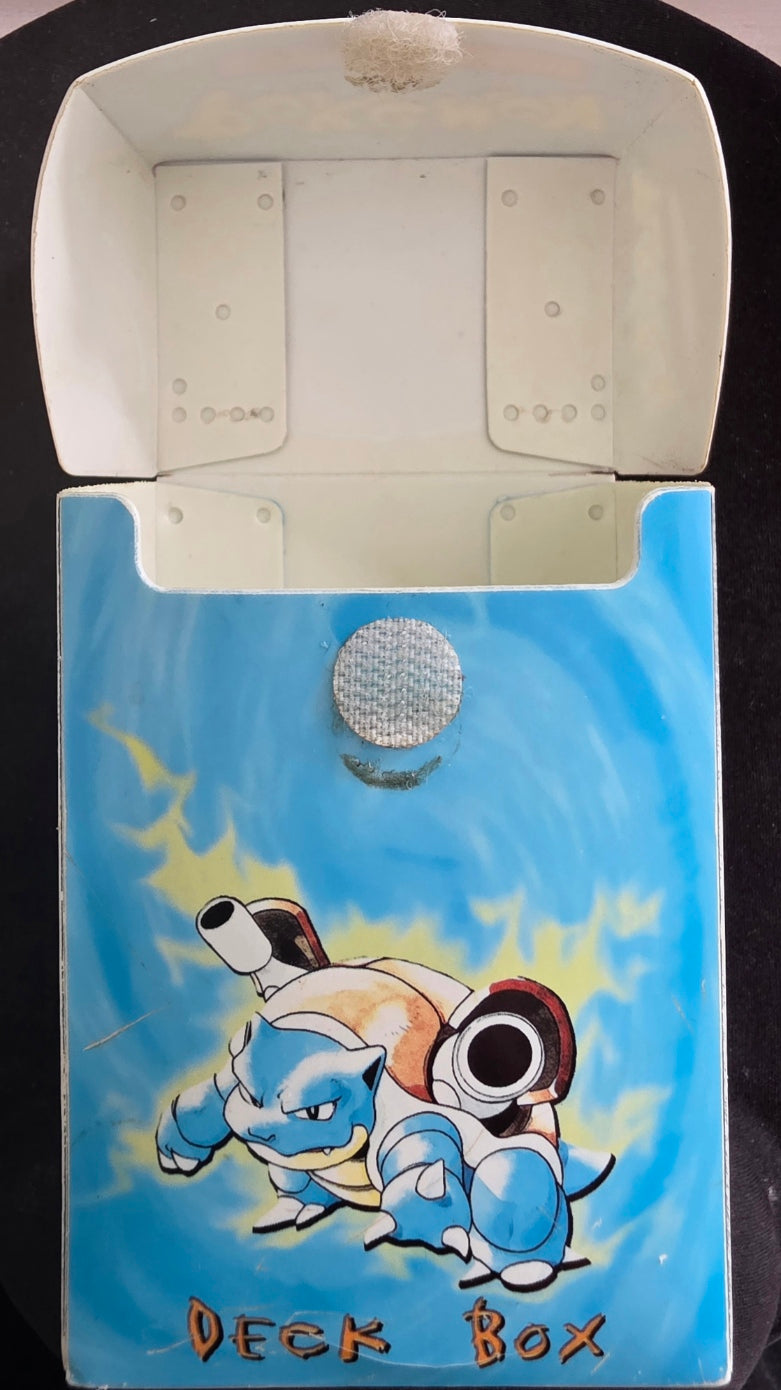 Vintage Ultra Pro Deck Box – Blastoise – WOTC (1999)