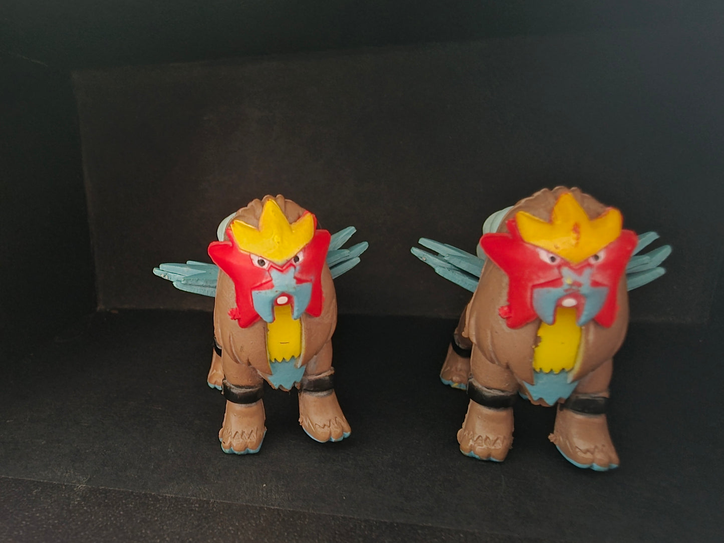 Entei Figur – TOMY