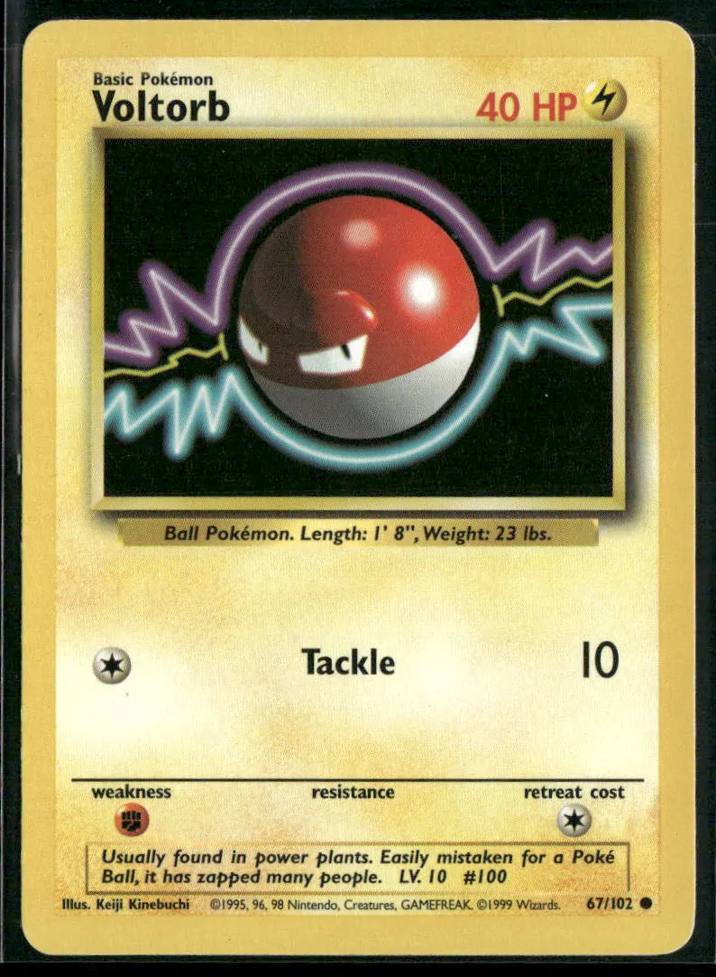 Voltorb #67 - Base Pokémon kort, stand Light Played