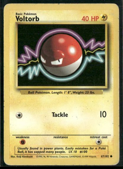 Voltorb #67 - Base Pokémon kort, stand Played
